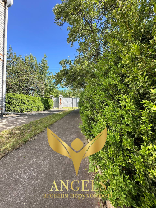 For sale 3-storey House with land 10 ares 332 sq.m 7+ rooms  Kirovohrad - photo 3