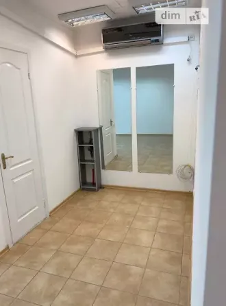 Оренда торгове приміщення на Соборна поверх - 1/5 Вінниця