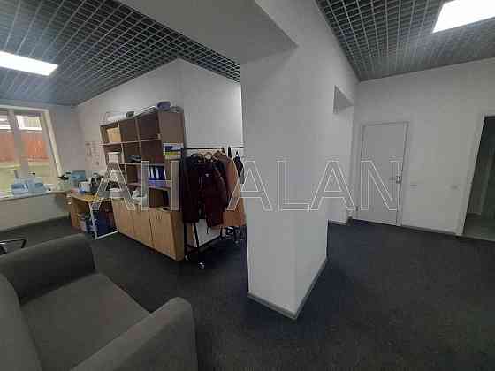 Оренда офісне приміщення на Січових Стрільців вул., 55В приміщень - 20, поверх - 1/3 Киев