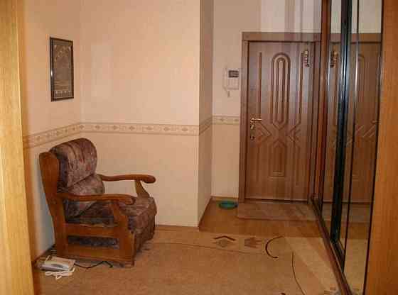 Продаж Квартира 3-кімнатна, 9/16 поверх на Вербицкого, 34А Киев