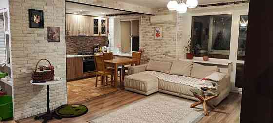 Продаж 3к Квартира 67 кв.м  Київ