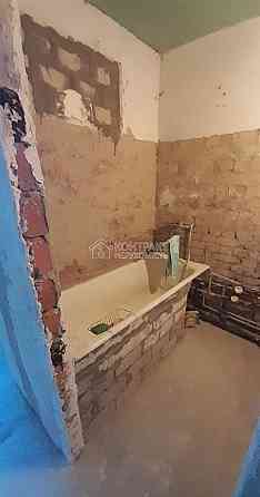 Продаж Квартира 1-кімнатна, 3/9 поверх на вул. Жасминовий Харків