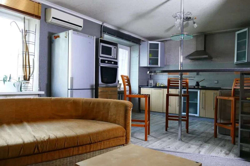 Оренда Квартира 3-кімнатна, 3/5 поверх на ул. Евгения Харченко Київ - фото 3