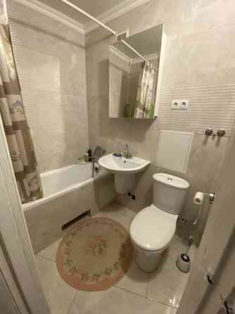 Оренда Квартира 2-кімнатна, 5/6 поверх на ул. Джона Маккейна, 9 Kiev