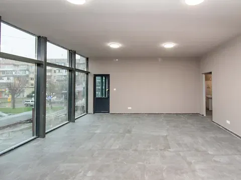 Здається    Чернівці Сергія Скальда (Комарова Володимира) вулиця Чернівці - фото 11