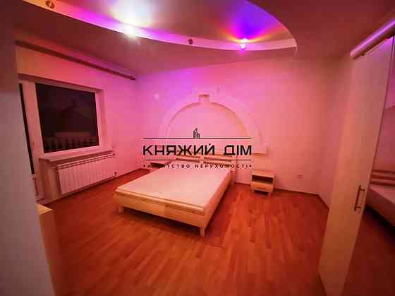 Продаж 3 поверховий будинок м. Бровари КОД 2211777 Бровари