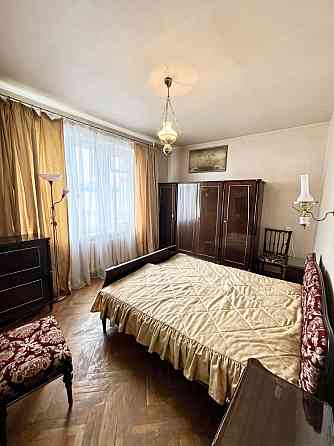 Продаж Квартира 3-кімнатна, 9/14 поверх на Олександра Кониського вул., д. 29-33 Київ