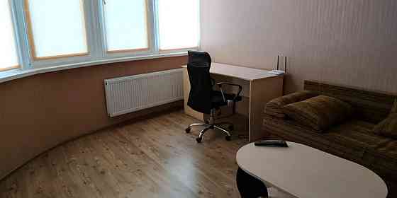 Оренда Квартира 2-кімнатна, 25/36 поверх на Харківське шосе, 19а Київ