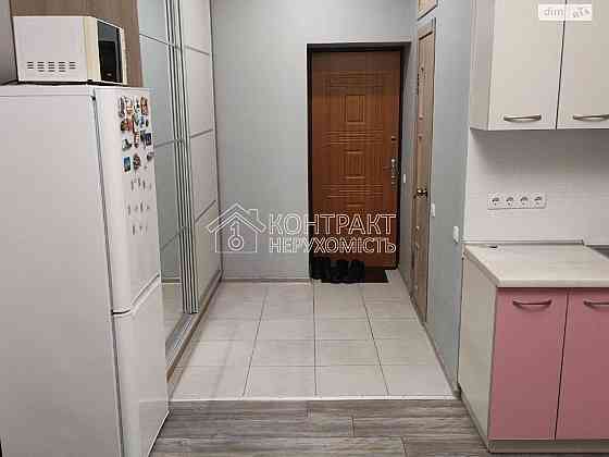 Продаж Квартира 1-кімнатна, 1/8 поверх на вул. Салтовское Харків