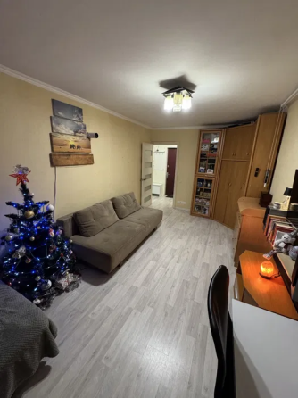 Продаж Квартира 1-кімнатна, 14/16 поверх на проспект Науки, 27 Kiev