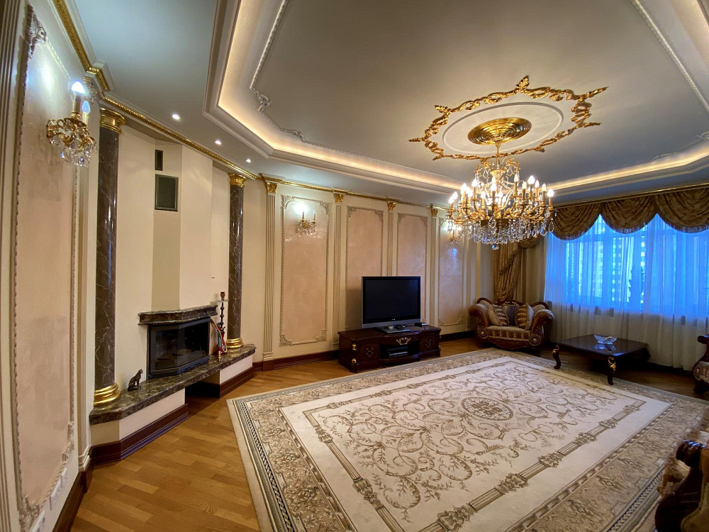 Продаж Квартира 4-кімнатна, 7/13 поверх на Лесі Українки вул., д. 23-А Київ - фото 1