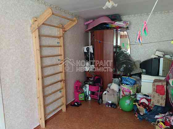 Продаж Квартира 3-кімнатна, 1/5 поверх на вул. слобожанська Солоницевка