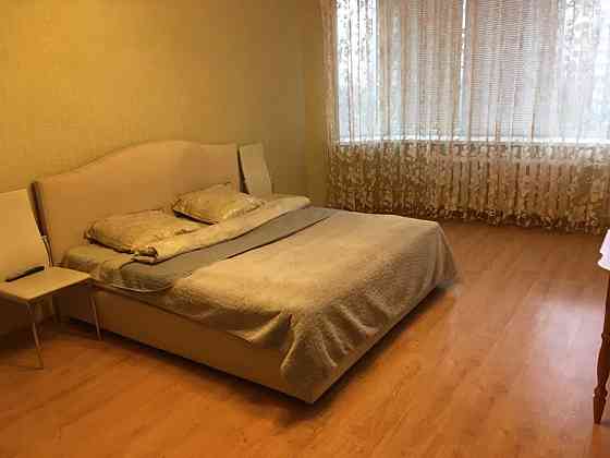 Оренда Квартира 1-кімнатна, 4/16 поверх на Анни Ахматової, 35а Киев