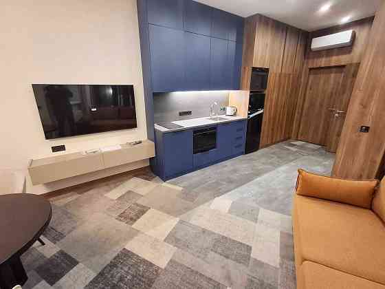 Продаж Квартира 1-кімнатна, 2/3 поверх на Гончарна вул., д. 3 Kiev