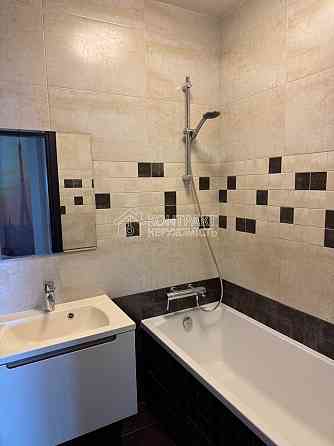 Продаж Квартира 3-кімнатна, 8/9 поверх на вул. Салтовское Харків