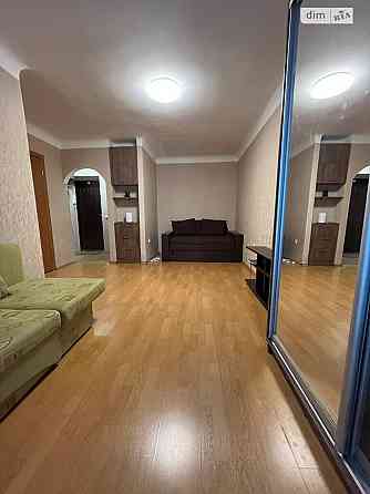 Оренда Квартира 1-кімнатна, 3/5 поверх на Антона Цедіка, 11 Киев