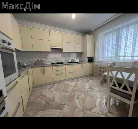 Продаж Будинок 3-кімнатний Ternopil'