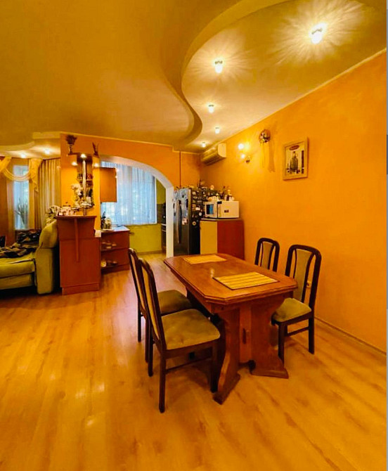 Просторная квартира в самом центре Таирова Одеса - фото 1