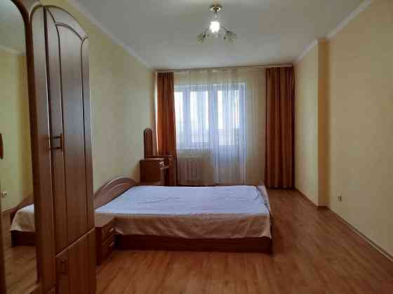 Продаж Квартира 2-кімнатна, 16/24 поверх на Кубанської України вул., д. 31а Kiev