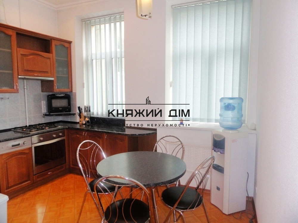 БЕЗ КОМІСІЇ! Простора 3 кім. студіо в Сталінці, Центр м. Площа Льва Толстого. № 117701 Kiev - photo 1