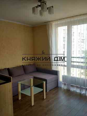 Оренда Квартира 2-кімнатна, 14/16 поверх на Петрицкого Анатолия ул. Kiev