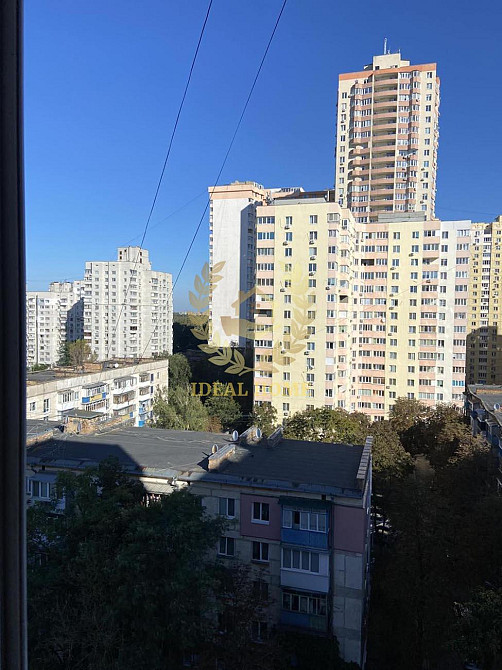 Продам 3-кімнатну квартиру в Святошинському районі Київ - фото 4