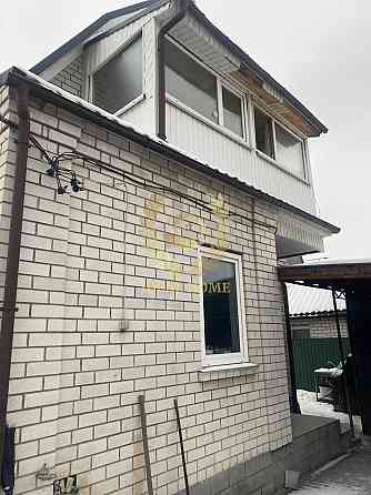 Продаж Будинок 5-кімнатний Киев