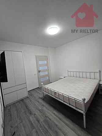 Оренда Квартира 2-кімнатна, 10/10 поверх на Гленца Uzhhorod