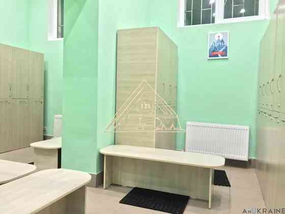 Продаж комерційне приміщення на ул. Махачкалинская, 2 приміщень - 4, поверх - 1 Одеса