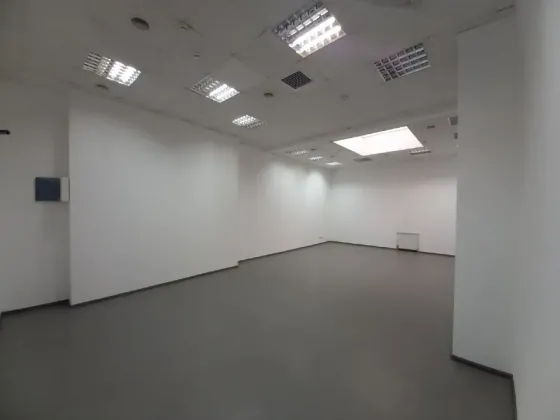 Сдаётся Офисные помещения площадь 1323 кв.м  Днепр Кельнський бульвар Днепр