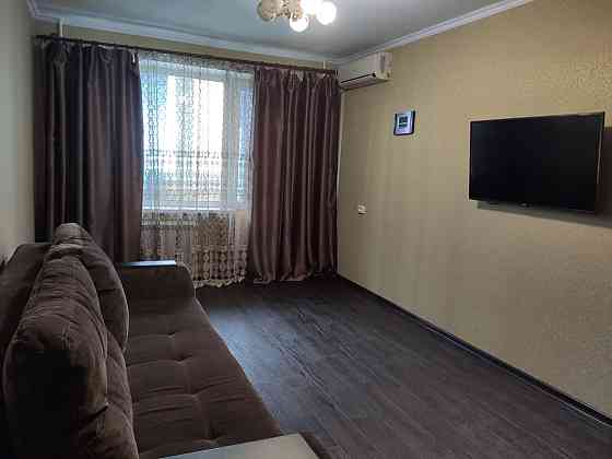 Продаж Квартира 3-кімнатна, 6/9 поверх на Шолохова ул., 5 Дніпро