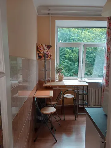 Продаж 2к Квартира 60 кв.м Центральна площа 3 Чернівці - фото 3