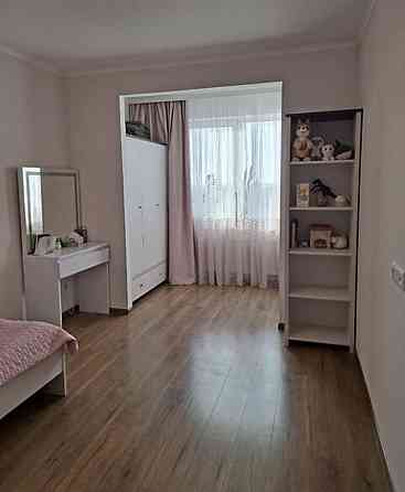 Продаж Квартира 2-кімнатна на массив Радужный, 20 Лиманка