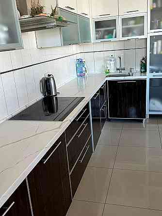 Продаж Квартира 3-кімнатна, 17/24 поверх на Чоколівський вул., д. 42-А Київ