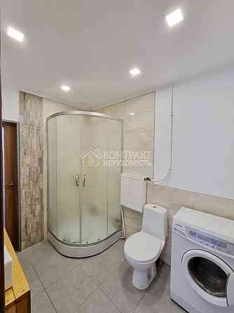 Продаж Будинок 8-кімнатний на вул. Роганська Харьков