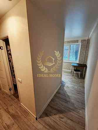 Продаж Квартира 2-кімнатна, 3/5 поверх на Космическая ул., 5 Киев