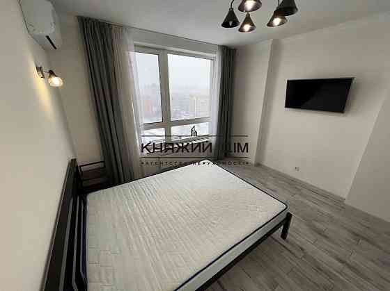 Оренда Квартира 1-кімнатна, 12/26 поверх на Каменская ул. Київ