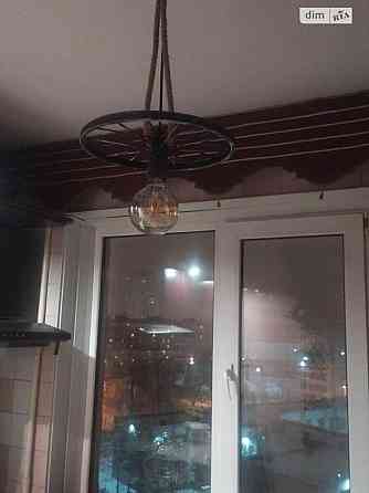 Оренда Квартира 3-кімнатна, 8/9 поверх на Прирічна, 19 Kiev