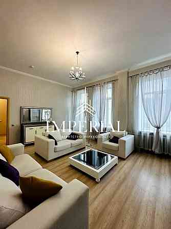 Оренда Квартира 2-кімнатна, 3/6 поверх на вул. Саксаганского Київ