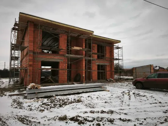 Продаж 2-поверховий Дуплекс з ділянкою 3.5 сот 140 кв.м 4 кімн. на Мінська Ужгород