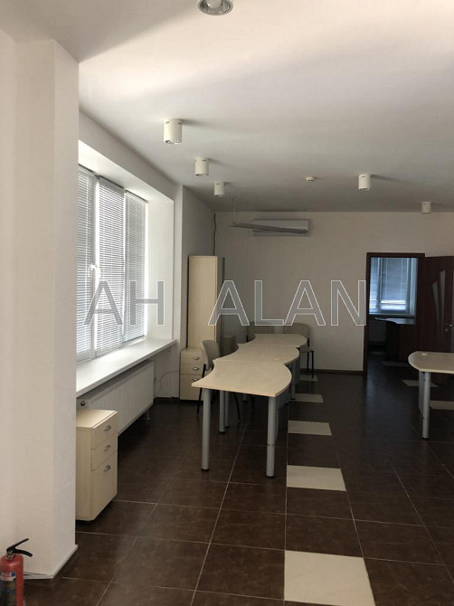 Продаж Будинок 3-кімнатний на вул. Василя Тютюнника Київ - фото 2