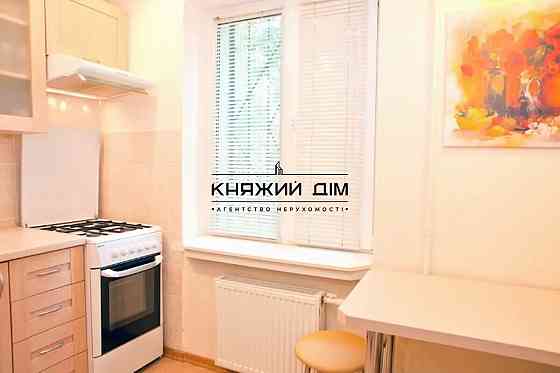 Оренда Квартира 1-кімнатна, 1/9 поверх на Гусовского ул. Киев