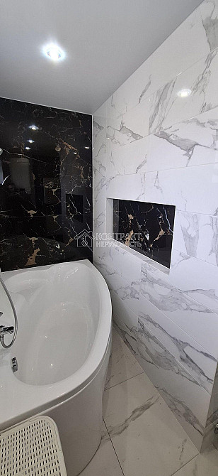 Продаж Квартира 3-кімнатна, 5/10 поверх на вул. Захисників України Пісочин - фото 4