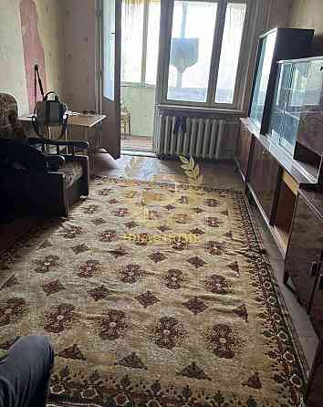 продам 2к квартиру пропект Леся Курбаса Київ