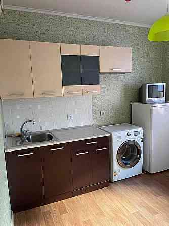 Оренда Квартира 1-кімнатна, 14/21 поверх на Чавдар, 38 Киев