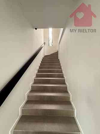 Оренда приміщення вільного призначення на Восьмого Березня поверх - 1/2 Uzhhorod