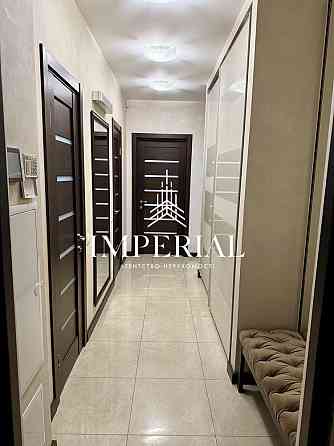 Оренда Квартира 2-кімнатна, 10/24 поверх на вул. Андрія Верхогляда Киев