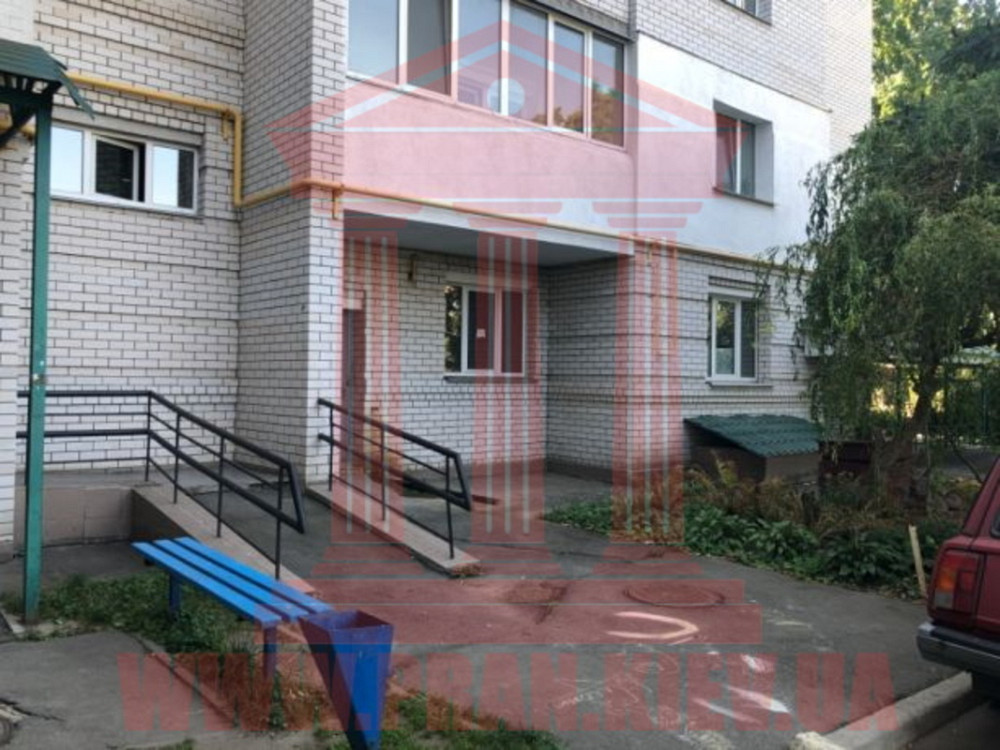 Продаж 2к Квартира 68.5 кв.м Погребняка, 14  - фото 3