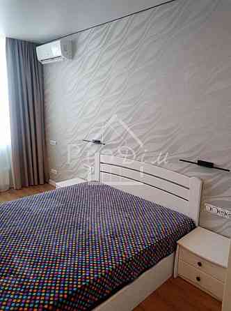 Оренда Квартира 1-кімнатна, 17/18 поверх на Генерала Грекова вул., 4 Киев