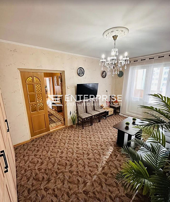 Продаж Квартира 4-кімнатна, 5/10 поверх на вул. Гмирі Бориса Київ - фото 2